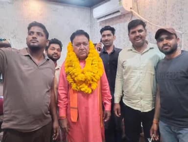 नरवर: करैरा विधायक रमेश खटीक ने सुनी जनसमस्याएं, अधिकारियों को दिए तत्काल समाधान के निर्देश