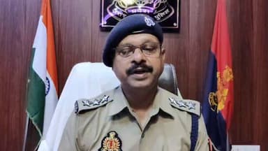 डुमरियांगज थानाक्षेत्र के ग्राम पचउथ में हुई घटना के सम्बन्ध में बृजेश कुमार वर्मा #CO_डुमरियागंज की वीडियो बाइट।
@Uppo...