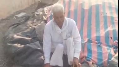 दो दिनों से परेशान हो रहा विकलांग किसान…
पहले गेहूं वेयरहाउस के अंदर डलवाए गए, फिर बाहर नि8कलवा दिए गए, लेकिन अब तक उपार...