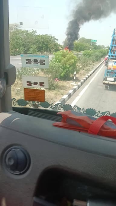 jhansi road ait lagi kar mein aap