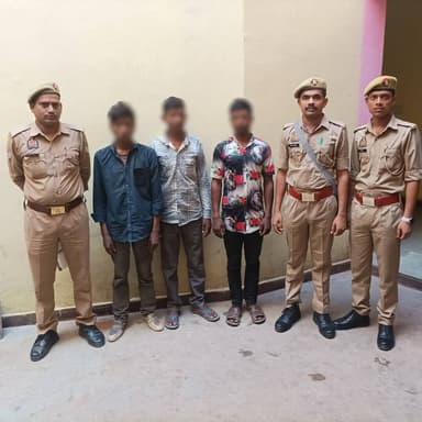 #SP_Mirzapur #अपर्णा_रजत_कौशिक के निर्देशन में थाना मड़िहान पुलिस द्वारा गोवध निवारण व पशु क्रूरता अधिनियम के अभियोग से ...