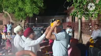 रोहट: पूर्व विधायक ज्ञानचंद पारख की मौजूदगी में रोहट के धोलेरिया ग्राम मुख्यालय पर लोगों की मौजूदगी में जन संवाद का आयोजन हुआ