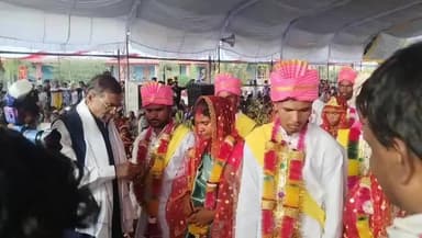 डिंडौरी: अमरपुर में मुख्यमंत्री कन्यादान विवाह योजना के तहत 200 जोड़ों का विवाह संपन्न, जनप्रतिनिधियों ने दिया आशीर्वाद
