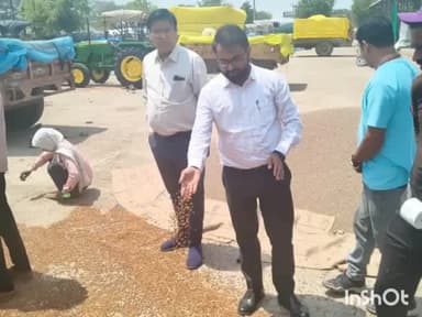 गैरतगंज: एसडीएम का औचक निरीक्षण: उपार्जन केंद्रों और वेयरहाउस की परखी व्यवस्थाएं