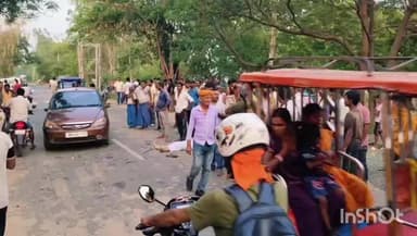 सिकंदरा: धरसंडा सड़क हादसे में घायल युवक को निजी क्लीनिक में भर्ती कराया गया