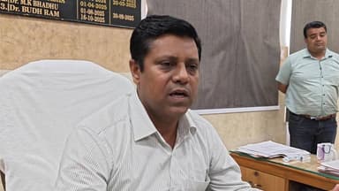 फतेहाबाद पॉलीक्लिनिक में हंगामा: महिला कर्मचारियों के आरोपों पर CMO बुधराम का बयान सामने आया
#fatehabadkeasri #फतेहाबाद