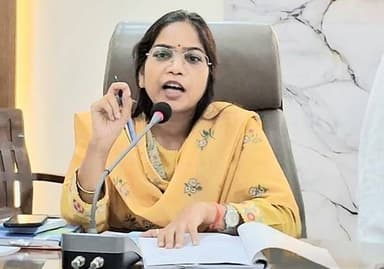 *आगामी 21 मई को 17 केंद्रों पर आयोजित होगी लेखपाल मुख्य परीक्षा*
*अपर जिलाधिकारी न्यायिक ने अधिकारियों के साथ तैयारियों...