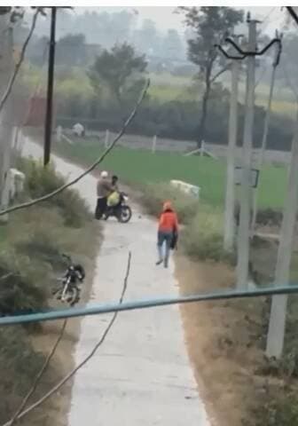 Jiska Nam Manjot Singh Urf Kaka Don S/O Chamkar Singh Urf Pammi Don Hi..Jo Ki Gao Bukkanpur