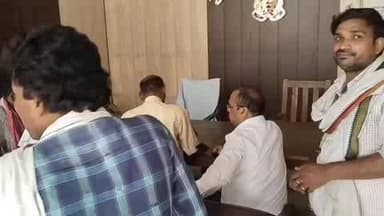 ज्ञानपुर: शादी की खुशियां मातम में बदली, परिजनों में छाया मातम