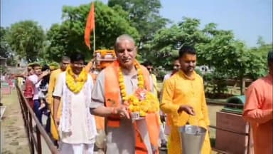 #श्रीमद्भागवत कथा से पूर्व निकल #आभानेरी में मंगल #कलश यात्रा