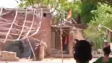 girwar singh purva ve pani lene gaya tha apane ghar usake ghar ke samane unka bhi ve 5 log usako leka bahut mara usako