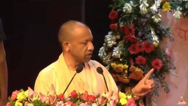 मे बेसिक शिक्षा परिषद से कहूंगा, ऐसे शिक्षको पर कार्यवाही नहीं सम्मान करना चाहिए,
#balyogi
#Varsharanjan
#ayushigupta
#...