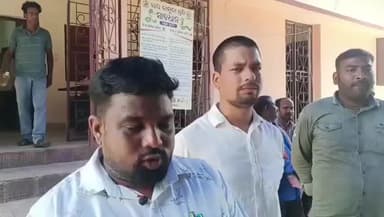 ଢେଙ୍କାନାଳ ସଦର: ଇଟାପ ନିକଟ ୫୫ ନମ୍ବର ଜାତୀୟ ରାଜପଥରେ ଥିବା ଟୋଲ ଗେଟକୁ ନେଇ କ୍ଷୋଭ ପ୍ରକାଶ କଲେ ସ୍ଥାନୀୟ ସରପଞ୍ଚ