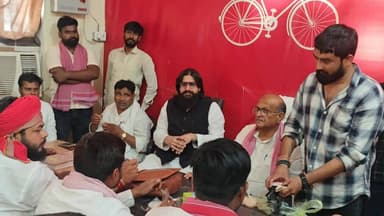 मुख्तार अंसारी के बेटे व मऊ सदर विधायक Abbas Ansari पहुंचे समाजवादी पार्टी कार्यालय
#Mau #AbbasAnsari #MukhtarAnsari #Sa...