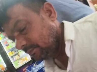 #ग्रेटर_नोएडा में सरकारी तंत्र की सच्चाई!
नन्दलाल किराना स्टोर,सूरजपुर चौकी से महज 200 मीटर दूर में शराब ठेके के पास
नन्...