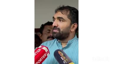 തിരുവനന്തപുരം: മന്ത്രിസ്ഥാനം ലഭിക്കാത്തതിൽ അതൃപ്തിയില്ലെന്ന് ചാണ്ടി ഉമ്മൻ ജഗതിയിലെ വസതിയിൽ പറഞ്ഞു