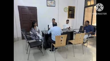 केसीजी जिले के पंचायत उप निर्वाचन में प्रेक्षक प्रेम प्रकाश शर्मा ने निर्वाचन क्षेत्रों और स्ट्रॉन्ग रूम का निरीक्षण किया