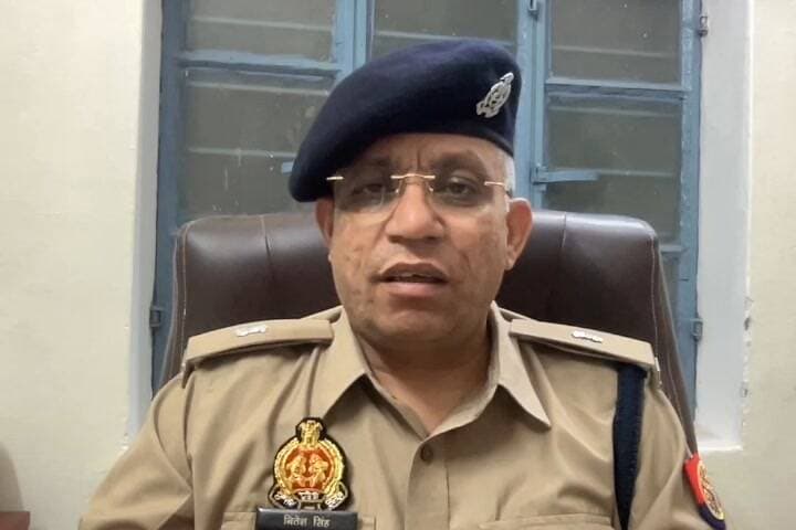 मिर्जापुर #जिम धर्मांतरण #मामले में #पुलिस द्वारा की गई ताजा #कार्रवाई की जानकारी देते #एसपी सिटी नितेश सिंह.....
#toda...