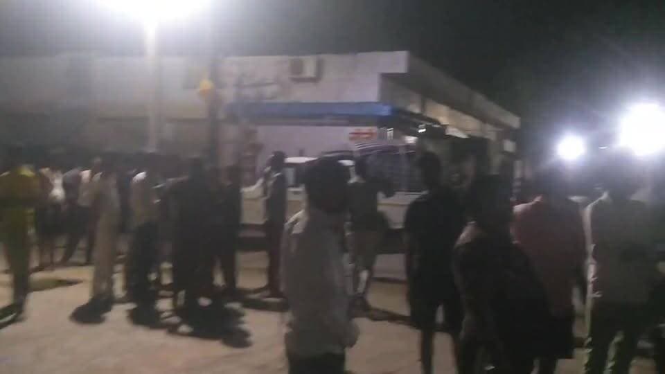 #रतनगढ़ के राजलदेसर डाक्टर पर लापरवाही से इलाज करने का आरोप
राजकीय चिकित्सालय में कार्यरत डाक्टर कपिल धाभाई पर लगे आरो...