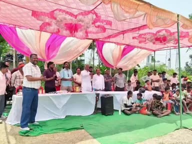 गदरपुर: गदरपुर विधायक अरविंद पांडेय ने नंदपुर में कबड्डी प्रतियोगिता का उद्घाटन किया