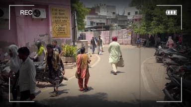 आगरा: आगरा में भीषण गर्मी का कहर | जिला अस्पताल में काम कर रहे मजदूर की मौत
#Agra #Heatwave #BreakingNews #UPNews #HeatStroke