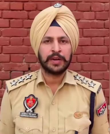 ਮੋਗਾ: ਮੋਗਾ ਦੇ ਪਿੰਡ ਦੋਸਾਂਝ ਵਿਖੇ ਮਿਲੀ ਇੱਕ ਲਾਸ਼ ਸਬੰਧੀ DSP ਧਰਮਕੋਟ ਵੱਲੋਂ ਜਾਣਕਾਰੀ ਦਿੱਤੀ ਗਈ