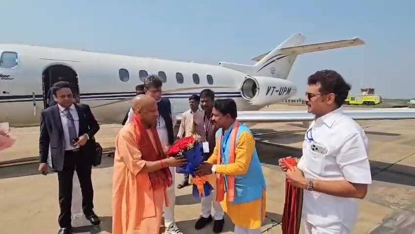 Jagdalpur : उत्तरप्रदेश के मुख्यमंत्री आदित्यनाथ योगी का जगदलपुर आगमन ,, #chhattisgarhupdaet #CGNews #जगदलपुर