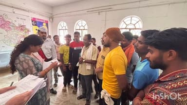 नारायणपुर: साप्ताहिक जनदर्शन कार्यक्रम में नारायणपुर के कलेक्टर ने सुनीं लोगों की समस्याएं, दिए कार्रवाई के निर्देश
