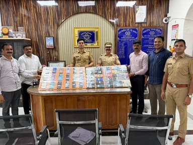 हरवलेल्या एकूण ४८ मोबाईल फोनचा शोध घेवून ते हस्तगत करण्यात पालघर पोलीसांना यश.