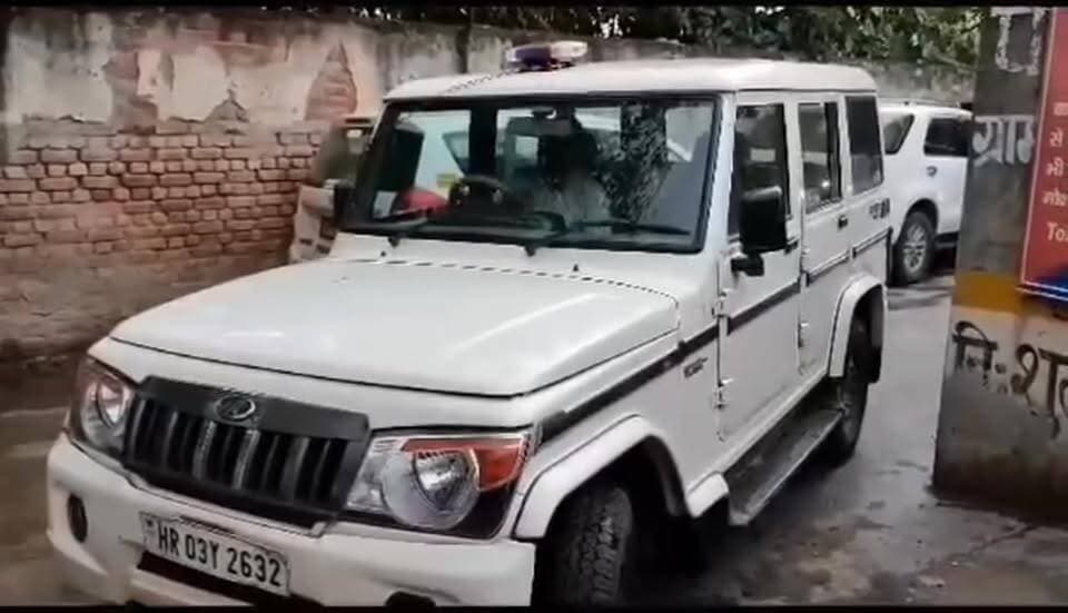 रेवाड़ी में लाइसेंस क्लर्क अमरदीप को 4500 रिश्वत लेने के आरोप में ACB ने किया गिरफ्तार#ड्यूटी टाइम के बाद अनाज मंडी में ...