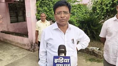 सिविल सर्जन ने किया सामुदायिक स्वास्थ्य केंद्र का औचक निरीक्षण, दवाइयों के स्टॉक को जांच
#Sarandalive #Sonua #CHCSonua ...