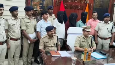 शिवहर: पुरनहिया भाई हत्याकांड का एसपी ने किया खुलासा, हथियार के साथ तीन अपराधी गिरफ्तार