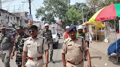 CCR DY SP Arman ul haq के नेतृत्व में मेन रोड में चलाया गया यातायात #जागरूकता अभियान
#viralpost #traffic #TrafficPolice ...
