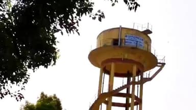 राहुवास: राहुवास में पति और ससुराल पक्ष से नाराज विवाहिता पानी की टंकी पर चढी, पुलिस प्रशासन जुटा समझाइश में