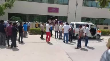 फरीदाबाद: फ़रीदाबाद: मानव रचना यूनिवर्सिटी में बीटेक छात्र ने फांसी लगाकर आत्महत्या की, प्रेम प्रसंग की आशंका