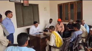 फरेंदा: फरेंदा में पूर्व विधायक बजरंग बहादुर सिंह ने जनता की समस्याएं सुनीं