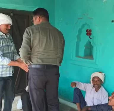 कवर्धा: सुशासन तिहार में किसानों का फूटा गुस्सा, कांग्रेस नेता तुकाराम चंद्रवंशी ने बैंक और प्रशासन पर लगाए गंभीर आरोप