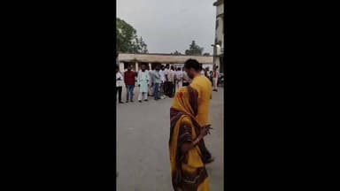देवसर: ललितपुर-सिंगरौली रेल लाइन से प्रभावित ग्रामीणों का फूटा गुस्सा, अशोक सिंह पैगाम के नेतृत्व में सौंपा ज्ञापन