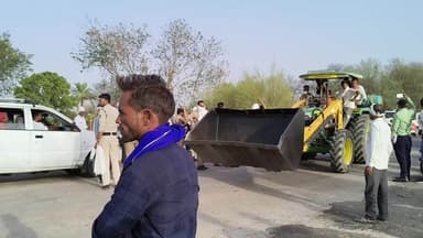 gram Doha mein accident hua bus dwara