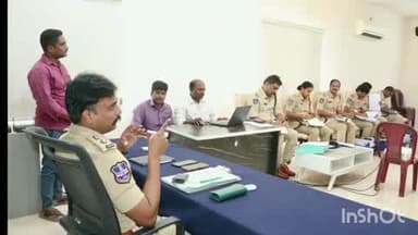 కొత్తగూడెం: కొత్తగూడెం సబ్ డివిజన్ పోలీసుల అధికారులతో నీరసమీక్ష సమావేశం నిర్వహించిన జిల్లా ఎస్పీ రోహిత్ రాజు