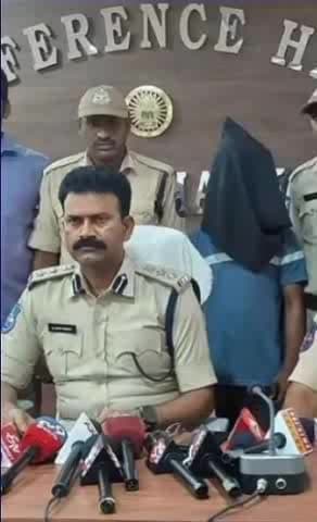 మేడ్చల్: కొంపల్లి లో చైన్స్ నేచర్ అరెస్టు రిమాండ్కు తరలింపు