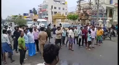 திருவள்ளூர்: திருவள்ளூரில் இரண்டு நாட்களாக மின்சாரம் இல்லாததால் நூற்றுக்கும் மேற்பட்ட பொதுமக்கள் சாலை மறியலில் ஈடுபட்டதால் பெரும் பரபரப்பு