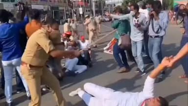 “डंडे टूट गए, लेकिन मजदूरों का हौसला नहीं टूटा…
क्या अपने हक की आवाज उठाना गुनाह है?”
#मजदूर_एकता #WorkersRights #Noida...