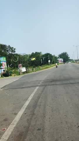 बिना हेलमेट के बाइक सवार पुलिस कर्मी इसका चालान कौन करेगा #police #bokaro
