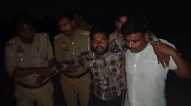 थाना जारचा पुलिस व बदमाश के बीच हुई मुठभेड़ के संबंध में-
*दिनांक 27.05.2026 को थाना जारचा पुलिस द्वारा बुलंदशहर बॉर्डर...
