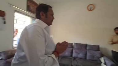 सातारा: खासदार उदयनराजे भोसले यांचा आंबेनळी दुर्घटनाग्रस्त कुटुंबियांना आधार; “मुलगा-भाऊ म्हणून सदैव पाठीशी राहीन
