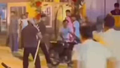 सीकर: खाटूश्याम जी में तोरण गेट के पास देर रात युवक से हुई मारपीट, वीडियो सोशल मीडिया पर हुआ वायरल