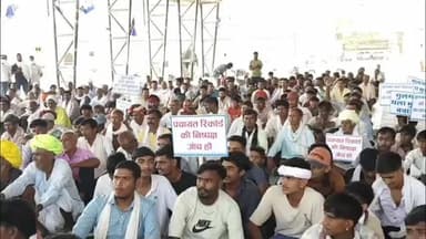 सावर: ग्राम पंचायत प्रशासक पर गंभीर भ्रष्टाचार के आरोप, बड़ी संख्या में ग्रामीणों ने केकड़ी में प्रदर्शन कर SDM को सौंपा ज्ञापन