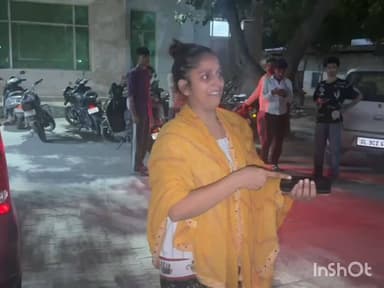 गुरुग्राम में दो बेटियों के साथ थाने पहुंची महिला, बोली- इंसाफ नहीं मिला तो पहले बच्चियां मरेंगी