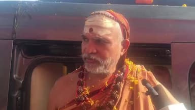 फतेहपुर: असोथर पहुंचे शंकराचार्य ने कहा, गौ को राष्ट्रमाता बनाने के लिए योगी के गढ़ से यात्रा प्रारंभ की, 120 विधानसभा से होकर पहुंची